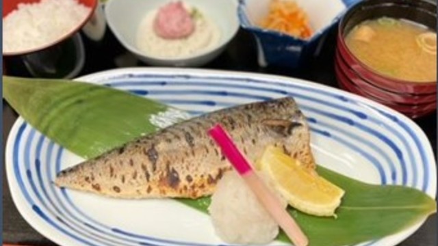 鯖塩焼き
